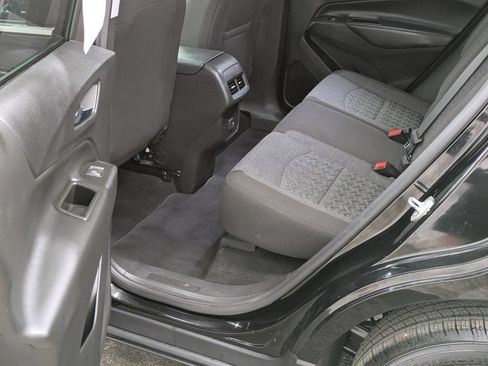Used 2023 Chevrolet Equinox LT AWD/4WD image 26