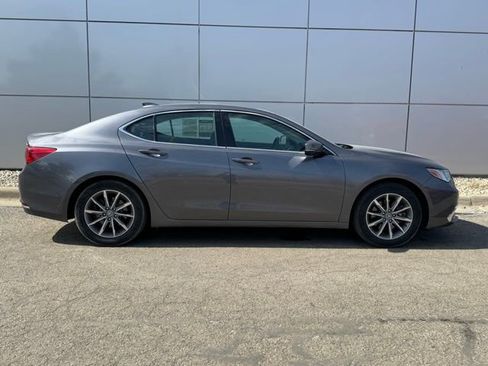 Used 2018 Acura TLX FWD image 38