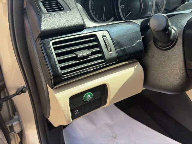Used 2017 Honda Accord LX image 12