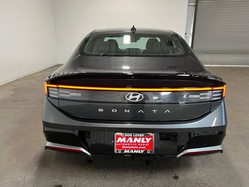 Used 2024 Hyundai Sonata SEL FWD image 4