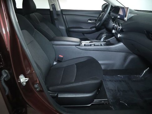 Certified 2025 Nissan Sentra SV FWD image 36