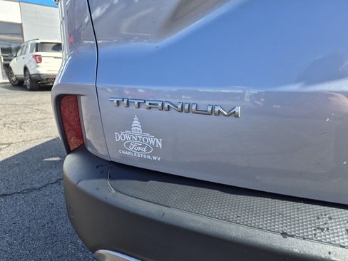 Used 2022 Ford Escape Titanium w/ Titanium Elite Package image 10