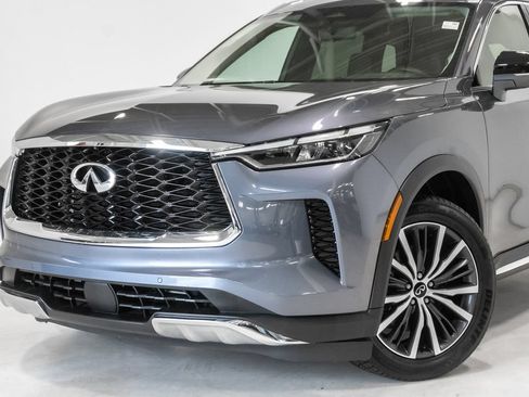 Used 2022 INFINITI QX60 Sensory w/ Vision Package AWD/4WD image 2