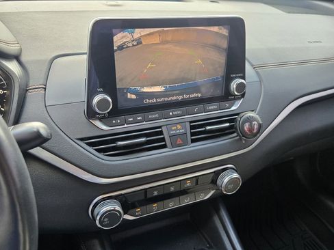 Used 2021 Nissan Altima 2.5 SR image 21