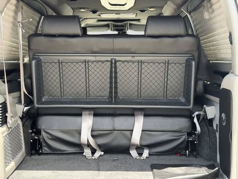 Used 2021 Chevrolet Express 2500 RWD image 15