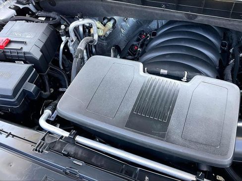Used 2023 Chevrolet Tahoe High Country RWD image 32