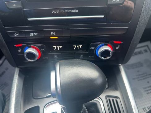 Used 2017 Audi Q5 2.0T Premium image 16