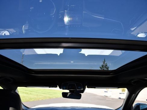 Used 2025 Jeep Grand Cherokee Limited w/ Black Appearance Package image 27