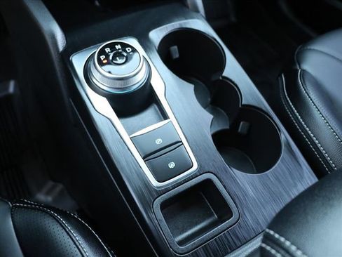 Used 2025 Ford Escape Platinum w/ Premium Technology Package image 23