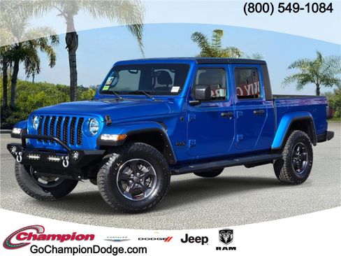 Used 2022 Jeep Gladiator Sport image 1