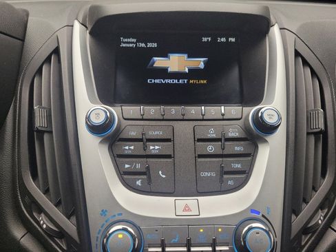 Used 2017 Chevrolet Equinox LT w/ Convenience Package image 25