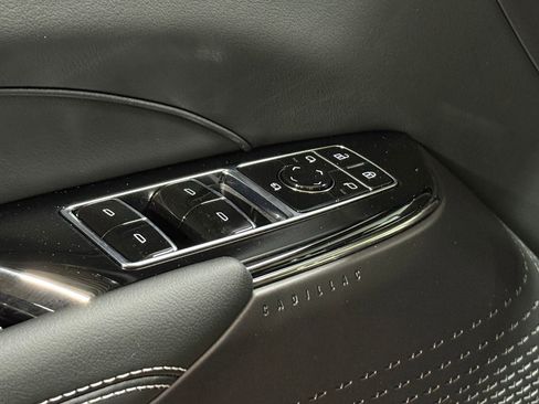 New 2026 Cadillac Lyriq Sport AWD/4WD image 22