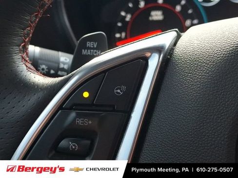 Certified 2017 Chevrolet Camaro SS RWD image 28