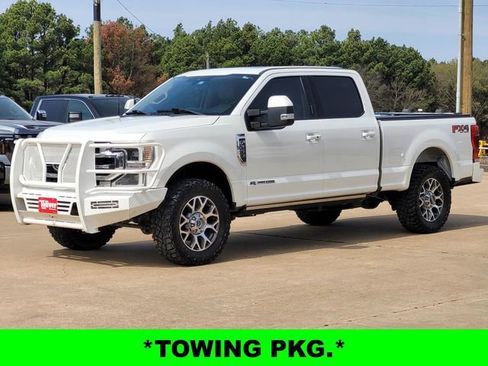 Used 2022 Ford F250 Lariat w/ Lariat Ultimate Package image 4
