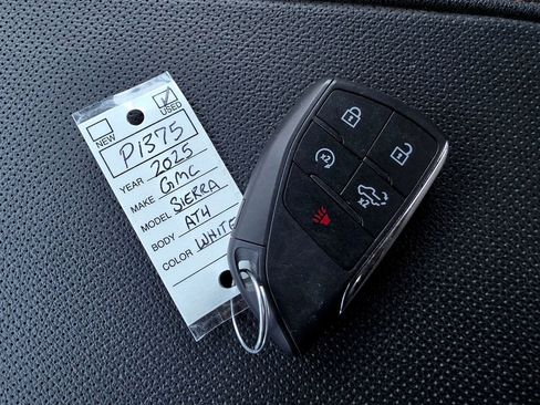 Used 2025 GMC Sierra 1500 AT4 AWD/4WD image 77
