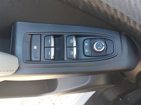 Certified 2025 Subaru Ascent Premium image 27