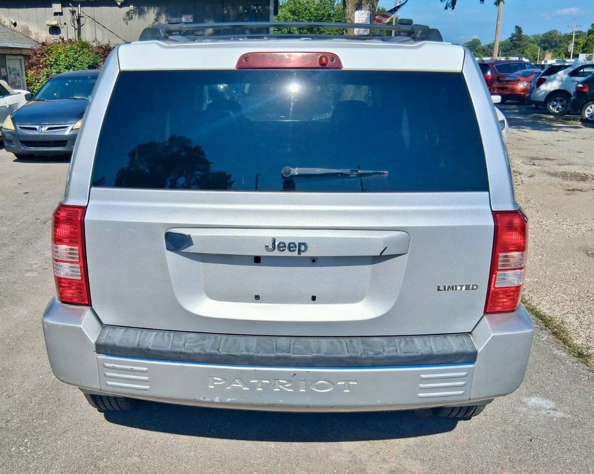 Used 2007 Jeep Patriot Limited w/ Driver Convenience Group FWD image 4