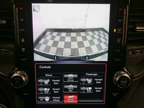 Used 2020 RAM 1500 Sport w/ Leather & Sound Group image 39