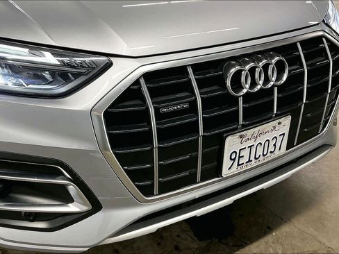 Used 2023 Audi Q5 2.0T Premium w/ Convenience Package image 32