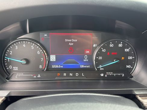 Used 2022 Ford Explorer Limited w/ Equipment Group 301A image 13