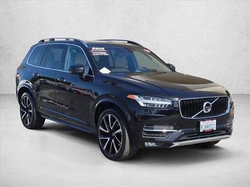 Used 2019 Volvo XC90 T6 Momentum w/ Advanced Package AWD/4WD image 3