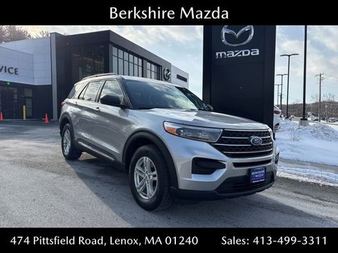 Used 2022 Ford Explorer XLT image 1