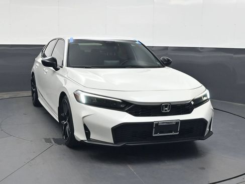 Certified 2025 Honda Civic Sport image 2