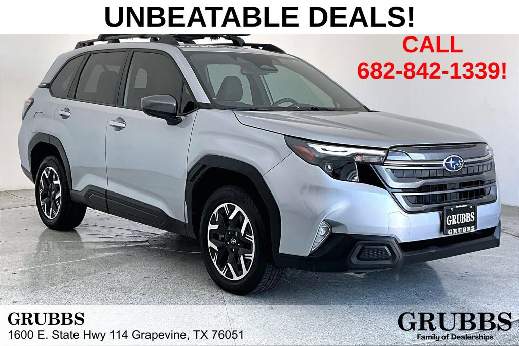 Used 2025 Subaru Forester Premium AWD/4WD image 1
