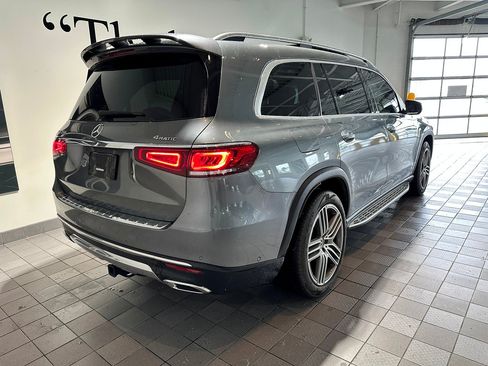 Used 2023 Mercedes-Benz GLS 450 4MATIC image 4