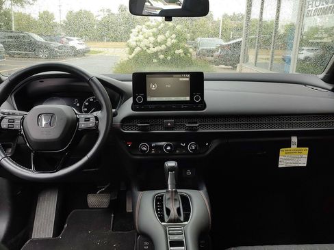 Used 2025 Honda HR-V Sport image 19