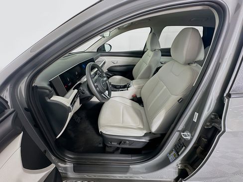 Used 2025 Hyundai Tucson SEL FWD image 13