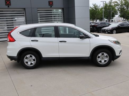 Used 2015 Honda CR-V LX image 10