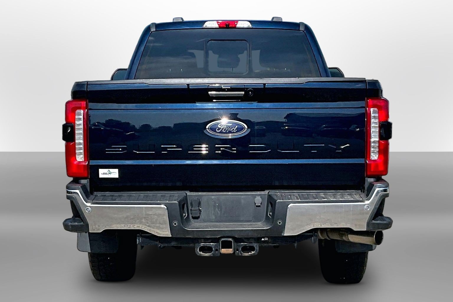 Used 2023 Ford F250 Lariat w/ Lariat Ultimate Package AWD/4WD image 4