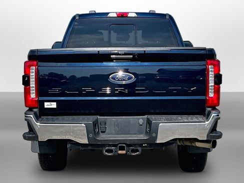 Used 2023 Ford F250 Lariat w/ Lariat Ultimate Package AWD/4WD image 4
