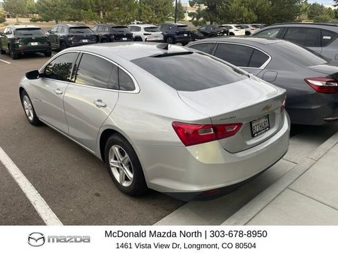Used 2021 Chevrolet Malibu LS FWD image 2