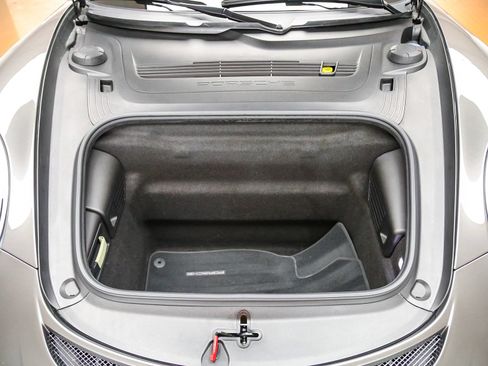 Certified 2015 Porsche 911 GT3 RWD image 29