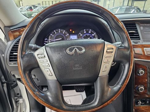 Used 2015 INFINITI QX80 4WD w/ Deluxe Technology Package image 32