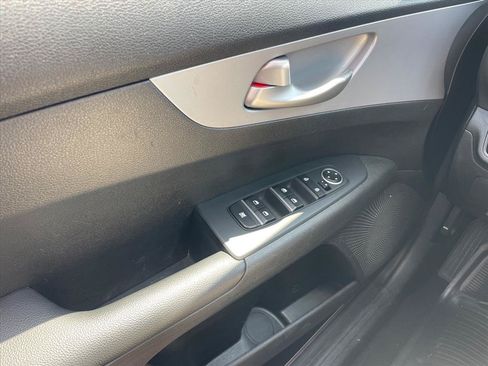 Used 2024 Kia Forte LXS FWD image 20