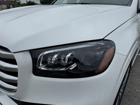 New 2025 Mercedes-Benz GLS 580 4MATIC image 33