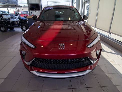 Certified 2024 Buick Envista Sport Touring w/ Convenience I Package image 3