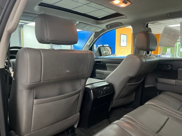 Used 2014 Toyota Sequoia SR5 w/ Premium Package AWD/4WD image 14