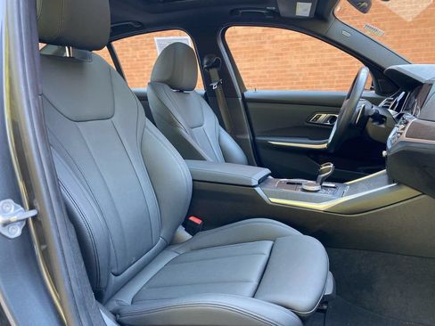 Used 2019 BMW 330i xDrive Sedan w/ Convenience Package AWD/4WD image 47
