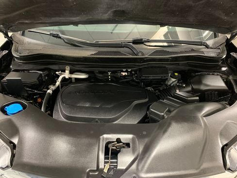 Used 2022 Honda Pilot Touring image 32