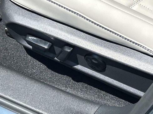 New 2026 Nissan Sentra SL w/ Floor Mat Package FWD image 15