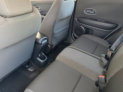 Used 2022 Honda HR-V EX image 27