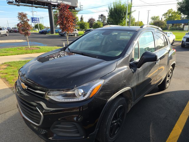 Certified 2020 Chevrolet Trax LT w/ Driver Confidence Package AWD/4WD image 3