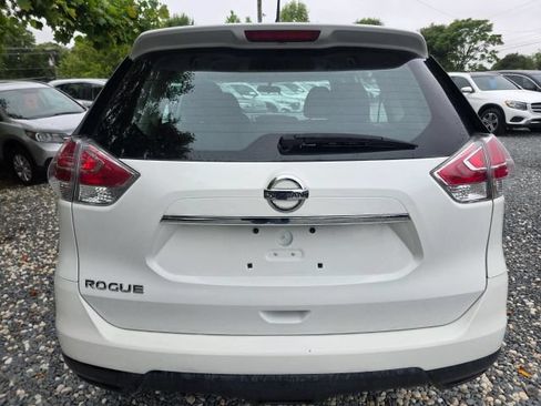 Used 2016 Nissan Rogue S FWD image 6
