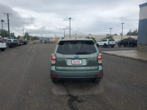 Used 2017 Subaru Forester 2.5i Limited AWD/4WD image 7