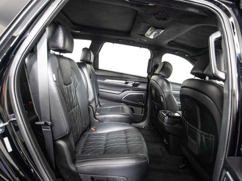 Used 2023 Kia Telluride SX Prestige X-Pro image 12