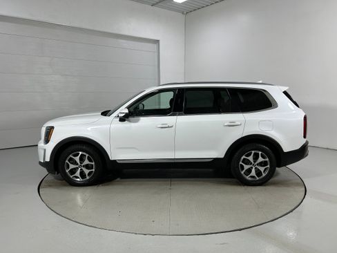 Used 2020 Kia Telluride EX AWD/4WD image 21